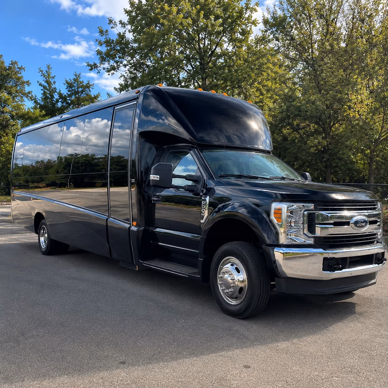 charter bus rentals for large plano prom groups