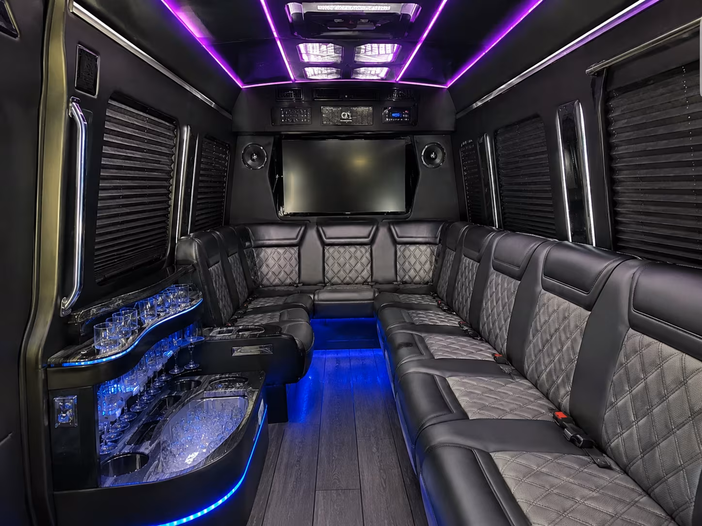 corporate airport transfer buses between plano and dfw or love field