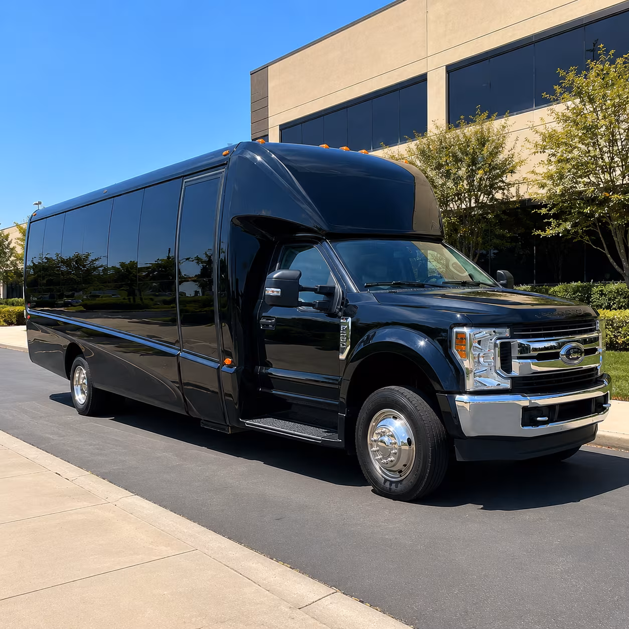 minibuses and charter buses for plano arts and performance field trips