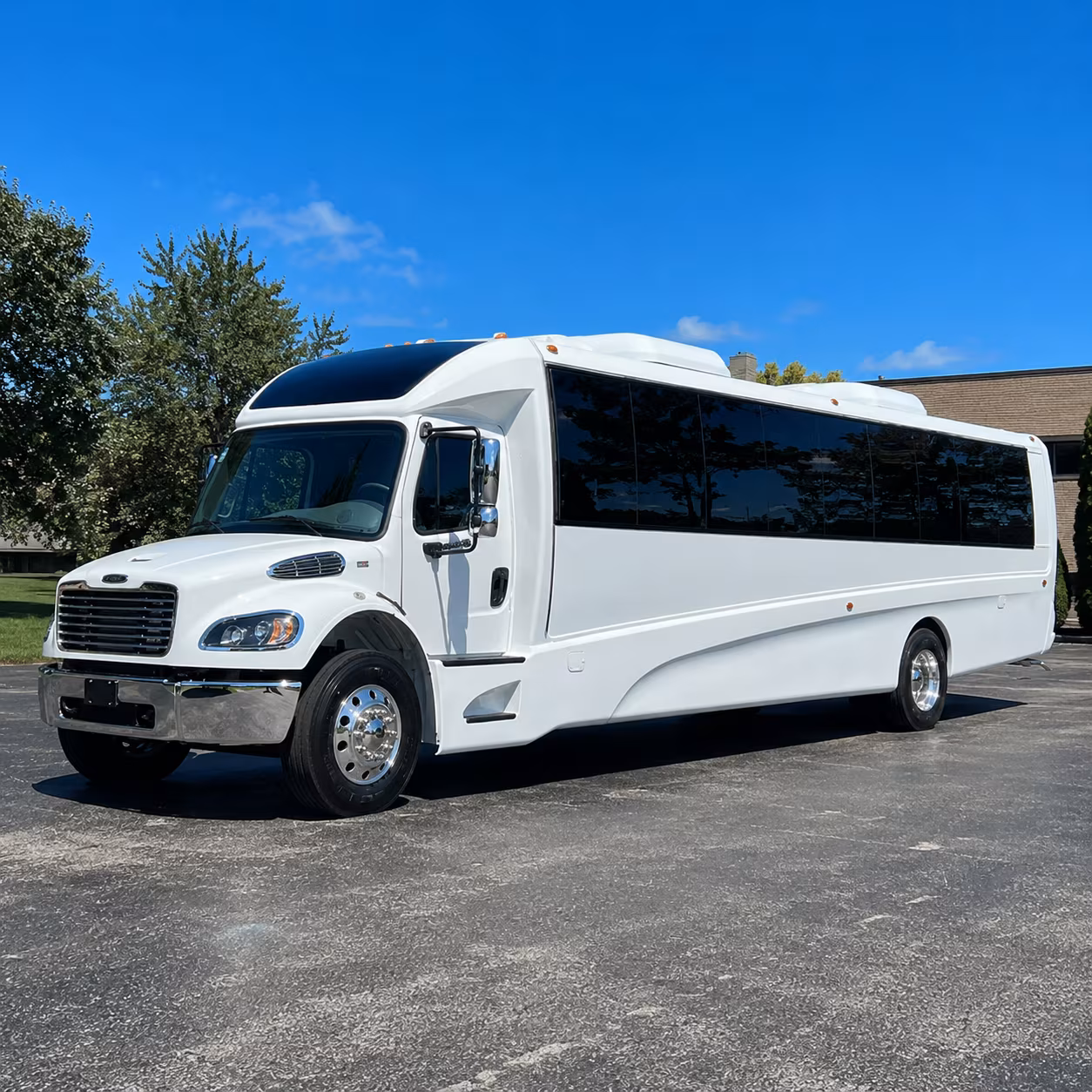 plano 35 passenger minibus