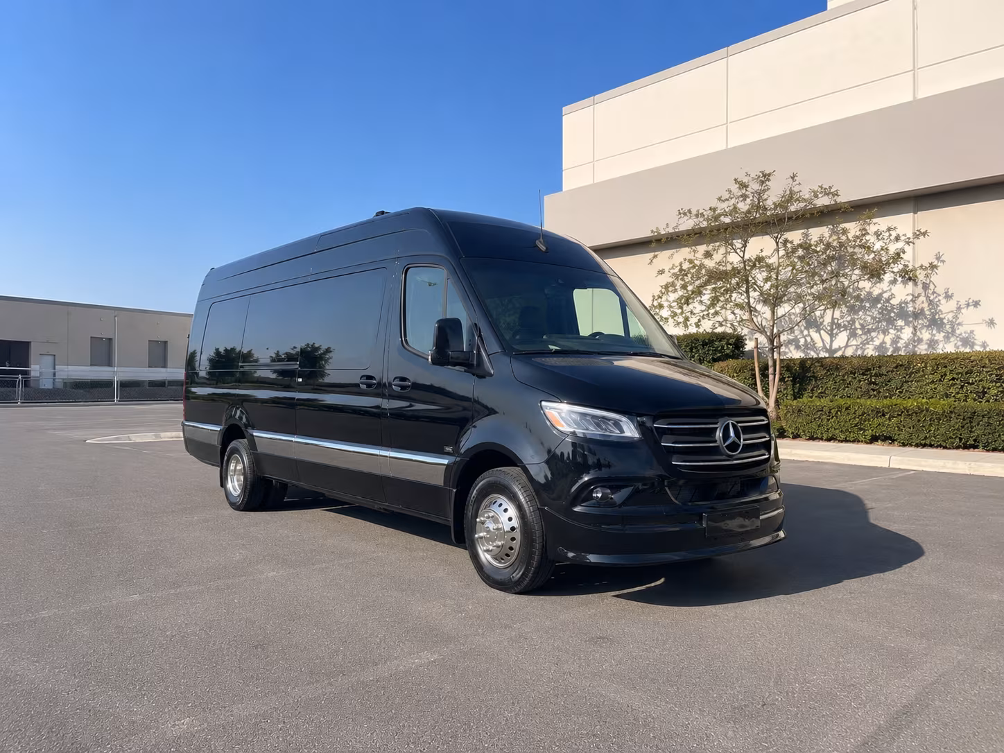 plano sprinter van with driver