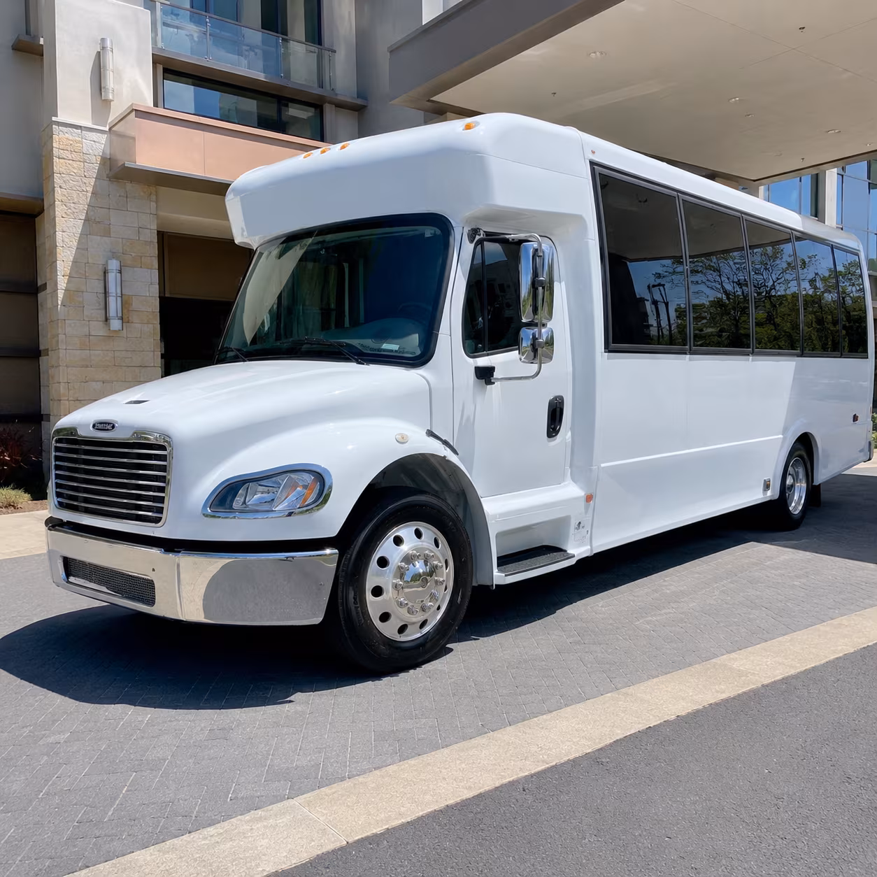 wedding shuttle buses that keep your plano celebration on schedule